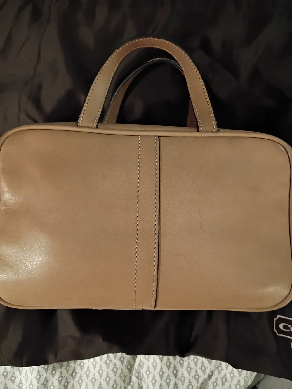 COACH Leather Cosmetic Case/Bag in Camel